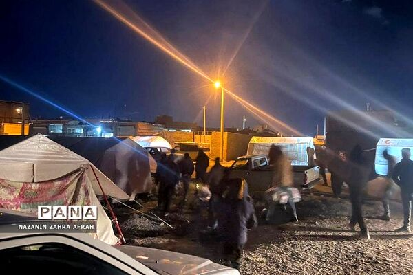 کمک‌های مردمی شهرستان دماوند و رودهن به زلزله‌زدگان شهرستان خوی