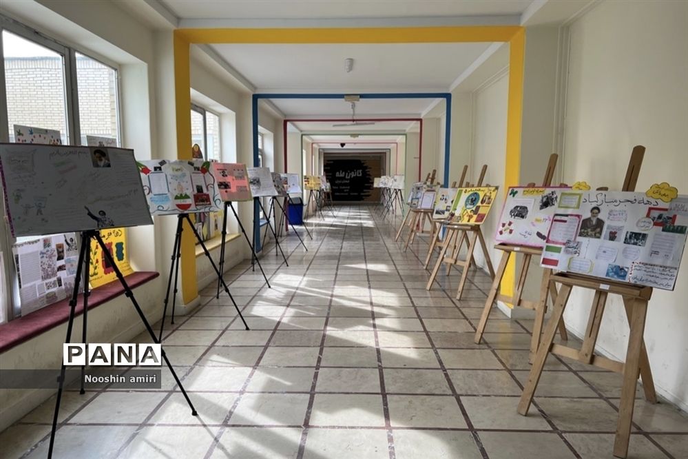 نمایشگاه «جوانه های انقلاب در گلستان ۵۷»