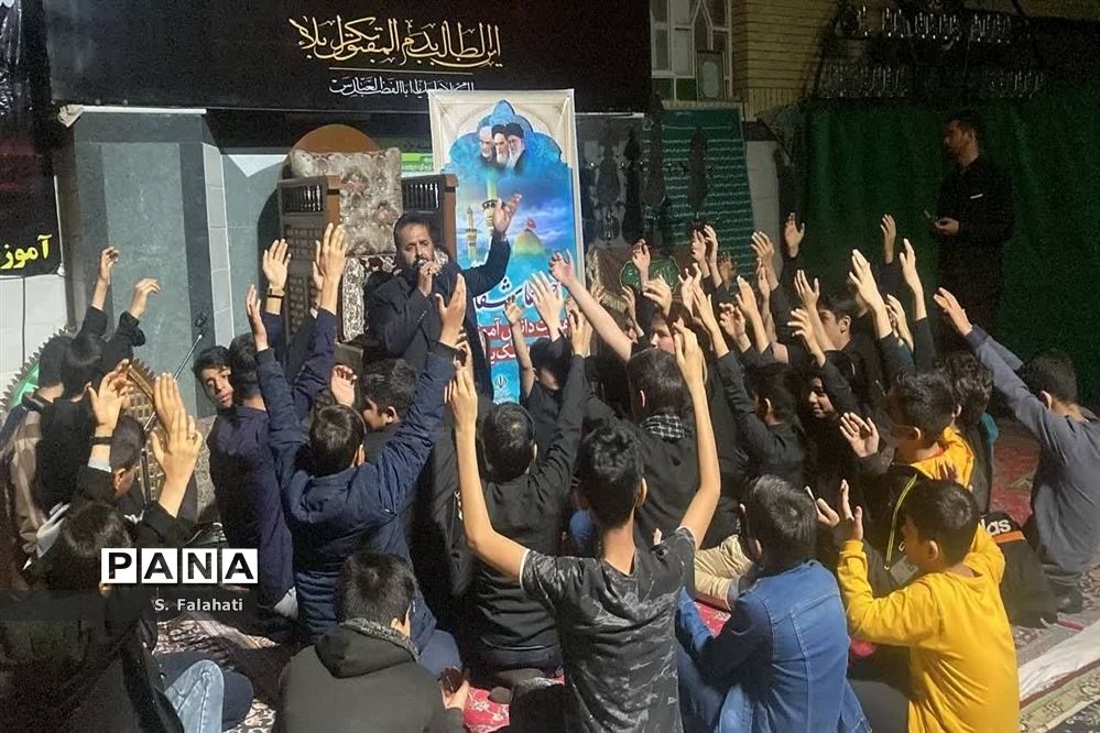 دهمین جلسه هیات‌های مذهبی دانش‌آموزی به مناسبت شهادت امام موسی کاظم (ع)