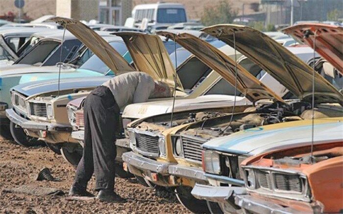چرا خودروسازان به قانون 10 درصدی فروش به صاحبان خودروهای فرسوده عمل نکردند؟