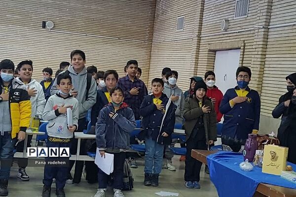 برگزاری مراسم پاسداشت زبان و ادبیات فارسی در دبستان پسرانه سما یک رودهن