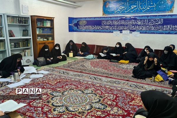 مرحله منطقه ای مسابقات قرآنی متوسطه دوم دختران در منطقه ۱۳