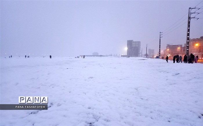 بارش‌ در حوضه‌های آبریز کشور همچنان ادامه دارد