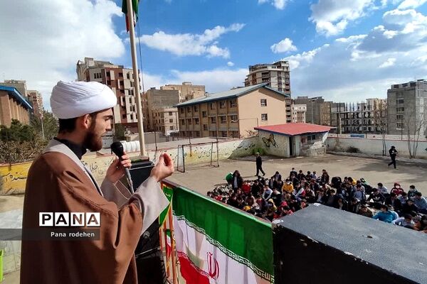 برگزاری جشن تکلیف در دبیرستان امام علی(ع)۲_ رودهن