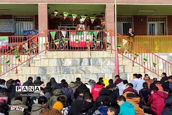 برگزاری جشن تکلیف در دبیرستان امام علی(ع)۲_ رودهن