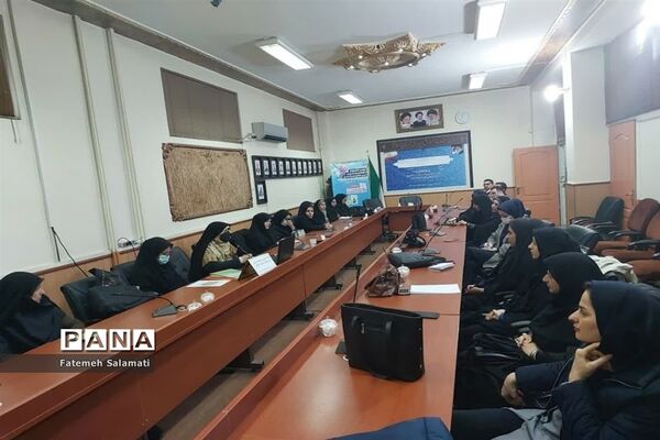سومین کارگاه توانمندسازی درس تفکر و سبک زندگی دراسلامشهر