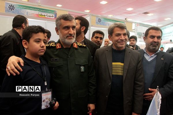 نمایشگاه دستاوردها و طرح‌های پژوهشی برتر دانش‌آموزان سمپاد