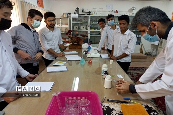 تور علمی و کارگاه فیزیک پژوهشسرای تهرانی مقدم چهاردانگه