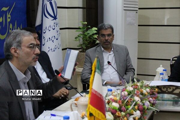 نشست شورای معاونان آموزش و پرورش استان بوشهر
