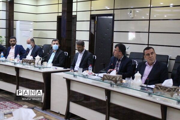 نشست شورای معاونان آموزش و پرورش استان بوشهر