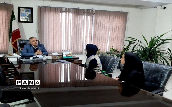تیم اقتصادی دولت موظف است اقتصاد کشور را مدیریت کند