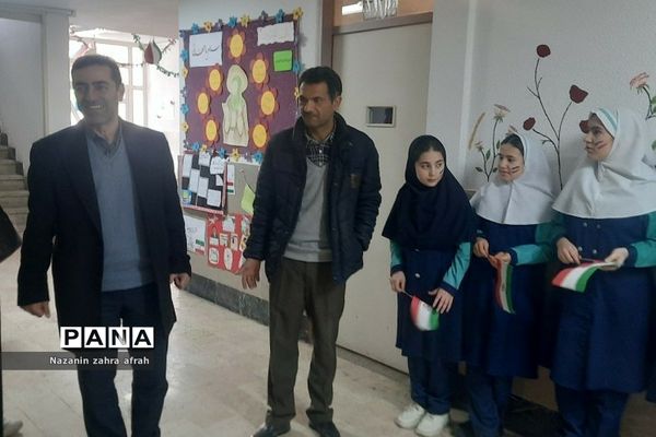 برگزاری جشنواره آیین‌های سرزمین من در دبستان دخترانه سما ۲ رودهن