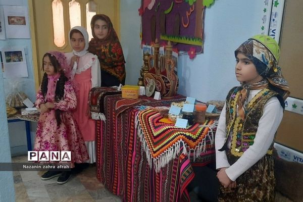 برگزاری جشنواره آیین‌های سرزمین من در دبستان دخترانه سما ۲ رودهن