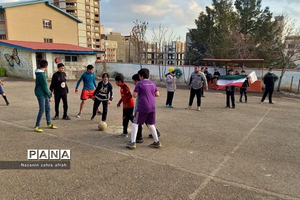 برگزاری مسابقات فوتبال در مدرسه امام‌علی(ع) ۲ رودهن‌