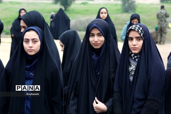 حضور دانش‌آموزان منطقه جوادآباد در اردوی راهیان نور