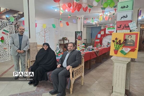 پویش پرچم؛ نمایشگاه دست‌سازه‌های دانش‌آموزان در کانون فرهنگی سلمان