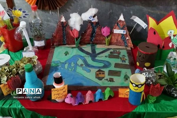 برگزاری نمایشگاه دست‌سازه‌ها در مدارس ابتدایی رودهن