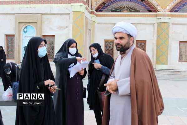 اعزام دانش‌آموزان دختر شهرستان بوشهر به مناطق عملیاتی جنوب