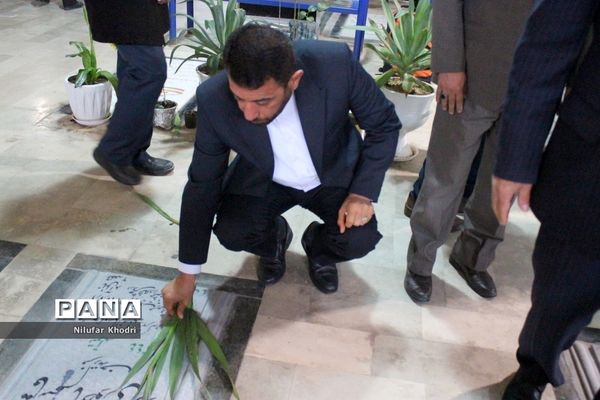 اعزام دانش‌آموزان دختر شهرستان بوشهر به مناطق عملیاتی جنوب