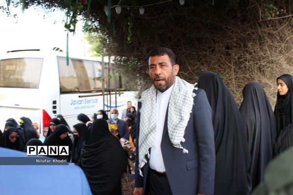 اعزام دانش‌آموزان دختر شهرستان بوشهر به مناطق عملیاتی جنوب