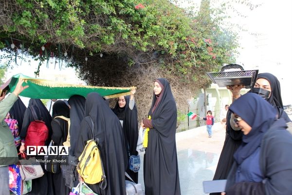 اعزام دانش‌آموزان دختر شهرستان بوشهر به مناطق عملیاتی جنوب