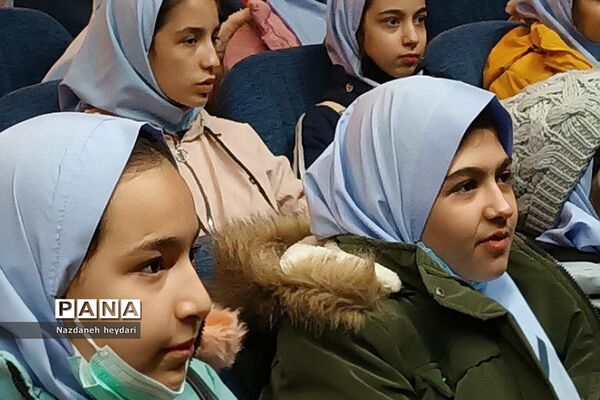 برگزاری اردوی تفریحی دبستان رضوان در بهارستان2