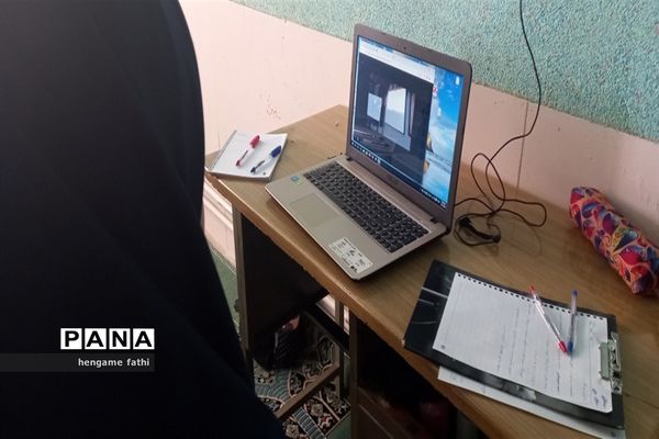 استقبال گسترده دانش‌آموزان سروستان از کلاس‌های آموزش خبرنگاری خبرگزاری پانا فارس