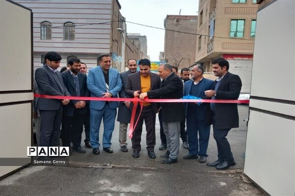 اهدای ۱۰ کاروان حاوی اقلام ورزشی و بهداشتی به مدارس پاکدشت