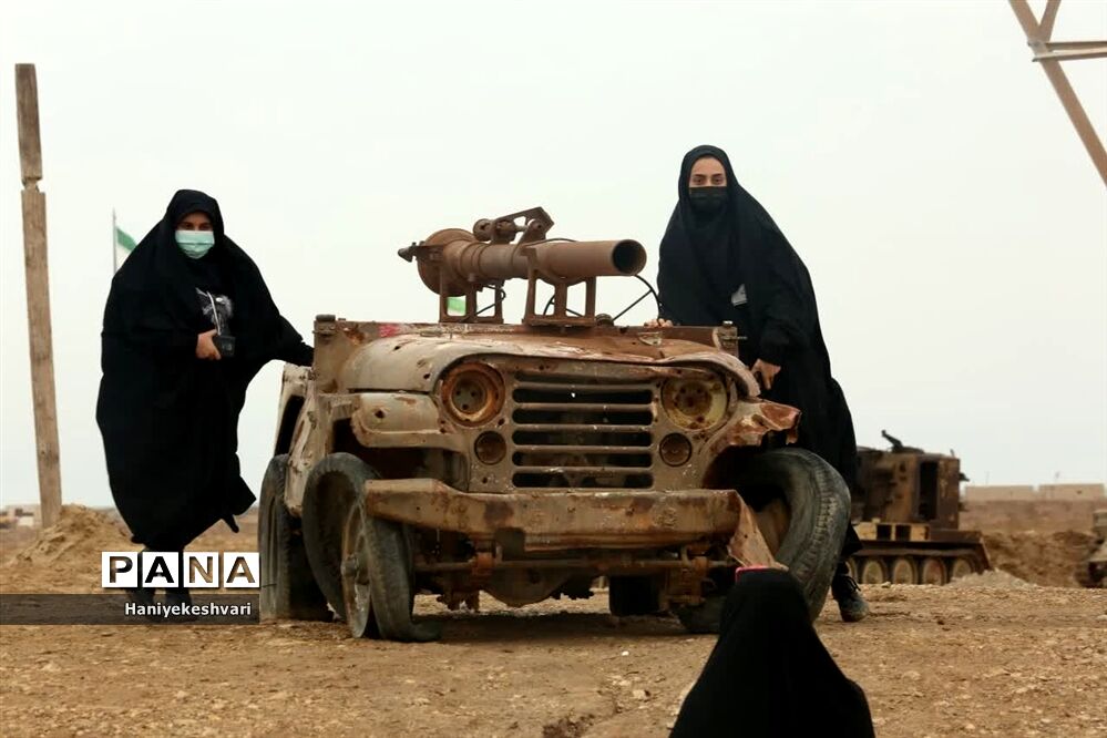 بازدید دانش‌آموزان اردوهای راهیان‌نوراز منطقه جنگی