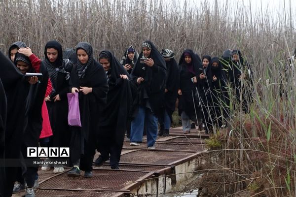 بازدید دانش‌آموزان اردوهای راهیان‌نوراز منطقه جنگی