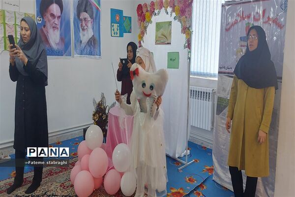 جشنواره سفیران سلامت دانش‌آموزان شهرستان خاتم