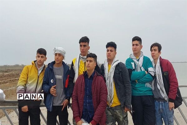 بازدید از مناطق جنگی
