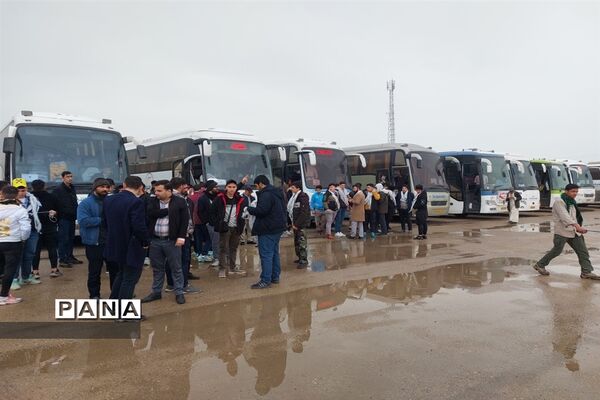 بازدید از مناطق جنگی