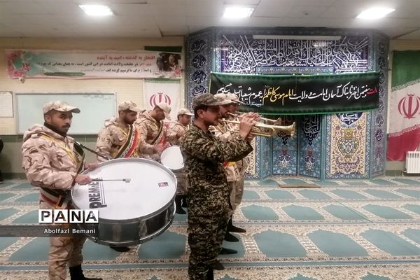 افتتاح نمایشگاه مدرسه انقلاب با حضور معاون وزیر آموزش و پرورش در دبیرستان شیخ صدوق قم