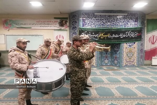 افتتاح نمایشگاه مدرسه انقلاب با حضور معاون وزیر آموزش و پرورش در دبیرستان شیخ صدوق قم