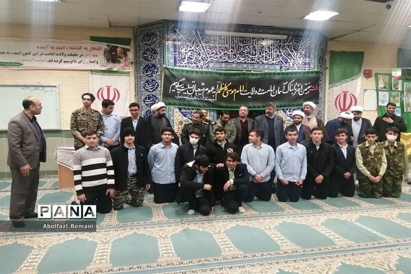 افتتاح نمایشگاه مدرسه انقلاب با حضور معاون وزیر آموزش و پرورش در دبیرستان شیخ صدوق قم