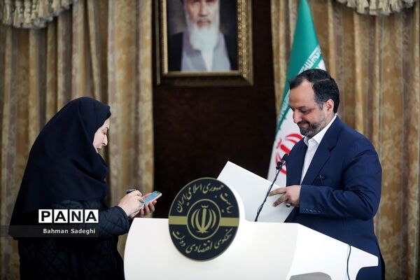نشست خبری سخنگوی اقتصادی دولت