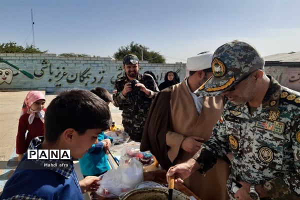 برگزاری بازارچه دانش‌آموزی در دبستان شهید قرنی پدافند هوایی بهبهان