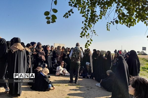 بازدید زائران راهیان نور از اماکن عملیات دفاع مقدس در خوزستان