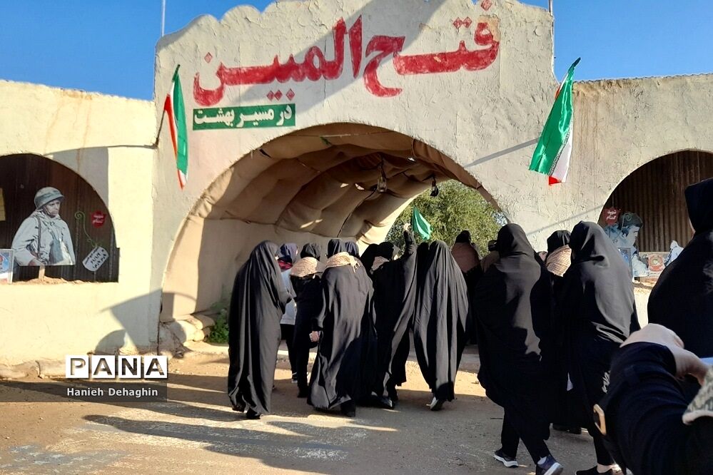 بازدید زائران راهیان نور از اماکن عملیات دفاع مقدس در خوزستان
