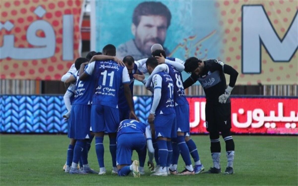 سه ستاره استقلال درآستانه محرومیت