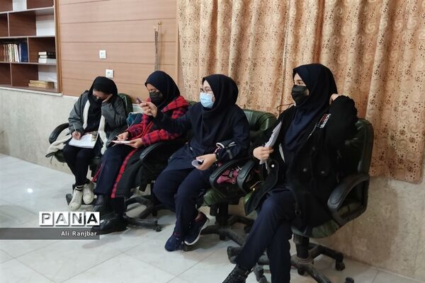 دوره آموزشی خبرنگار دانش‌آموزان پانا در خرم‌بید