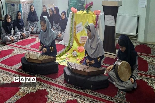 جشن مبعث و برپایی بازارچه دانش‌‌‌آموزی‌ مدرسه شایستگان ملارد