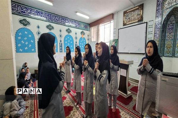 جشن مبعث و برپایی بازارچه دانش‌‌‌آموزی‌ مدرسه شایستگان ملارد