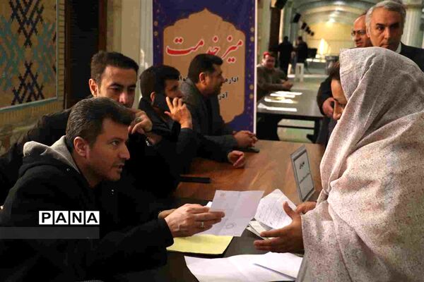 میز خدمت  آموزشی و پرورش آذربایجان شرقی در نماز جمعه