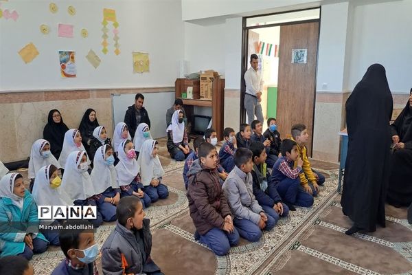 سفیران کتابخوان