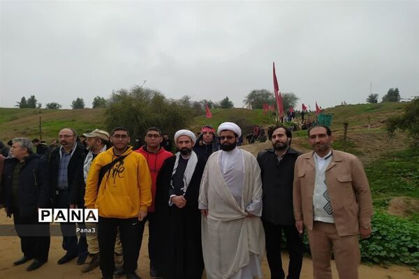 حضور دانش‌آموزان پسر منطقه ۳ در مناطق نور و حماسه در اردوی راهیان نور