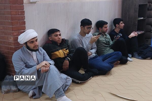 مراسم وداع با شهدا در آخرین روز اردوی راهیان‌نور