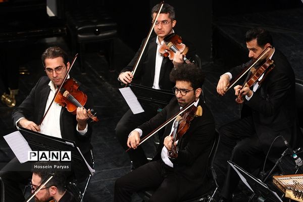 اولین روز سی و هشتمین جشنواره موسیقی فجر