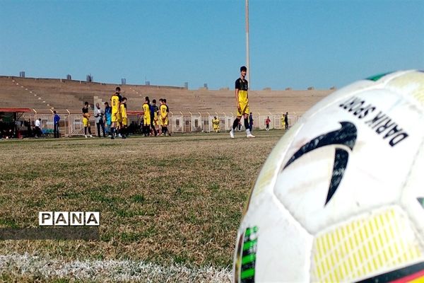 چهارمین روز مسابقات کشوری فوتبال پسران در آبادان